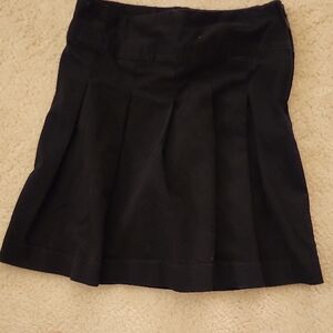 Girl's Black Pleated Skort